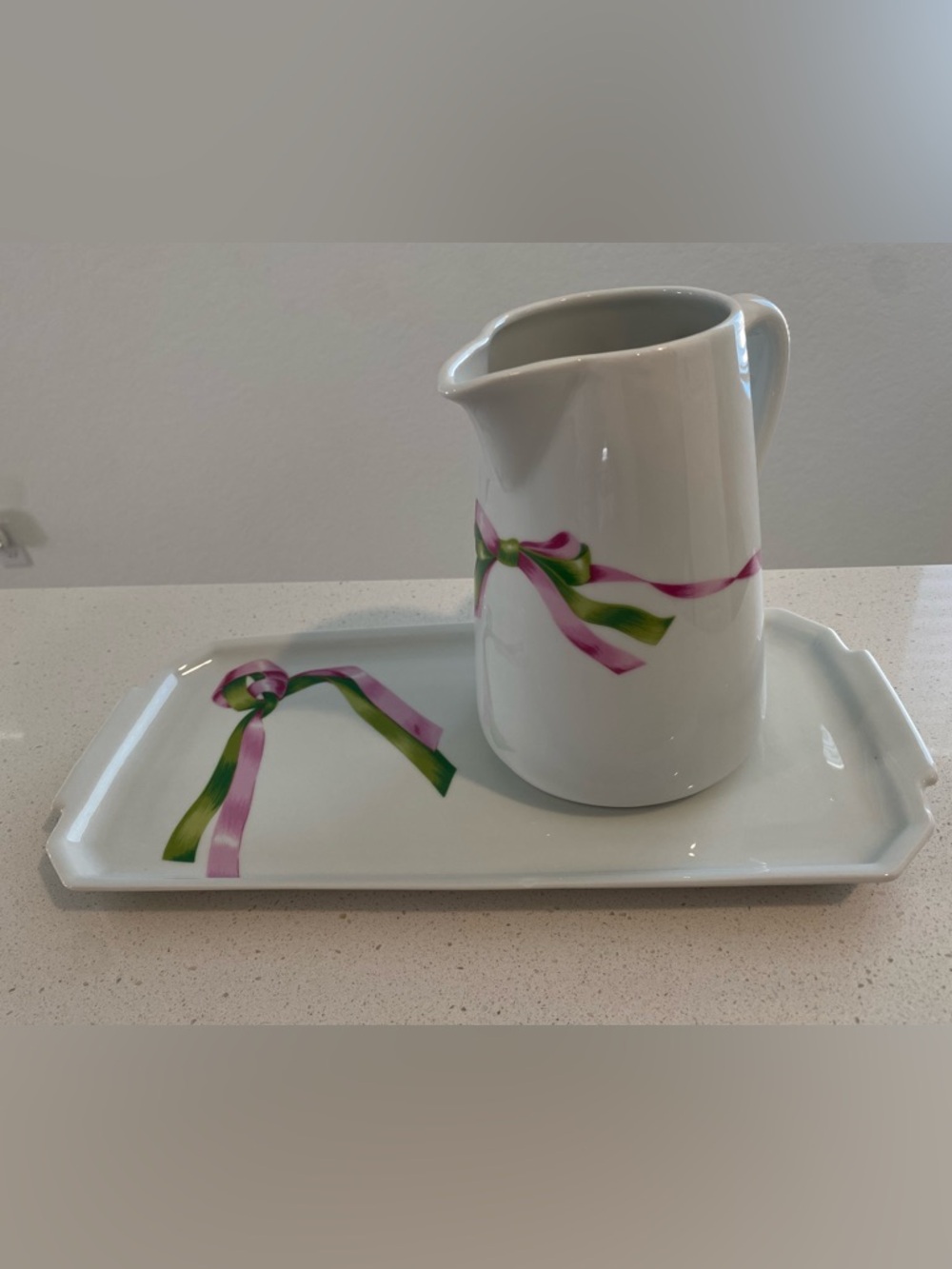 SET- PORCELAIN JACQUES COEUR UN JARDIN PITCHER CREAMER RIBBON FRANCE PINK GREEN